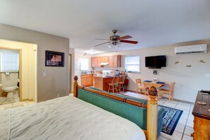 1 bedroom, desk, iron/ironing board, free WiFi
