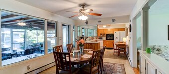 The Good Ole` Days, King Bed, Pet Friendly