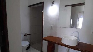 Unclassified image, 2 of 10, button - Casa na praia do Prea (Cruz)