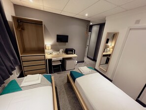 Twin kamer, en-suite badkamer