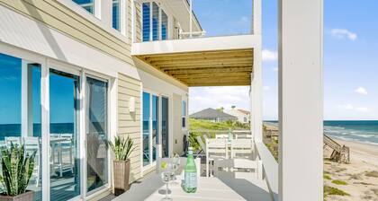 Oceanfront! 2 Primary Suites - Secluded Beach - St. Augustine Nights of Lights!