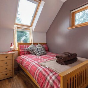 2 Schlafzimmer, Bügeleisen/Bügelbrett, kostenloses WLAN, Bettwäsche