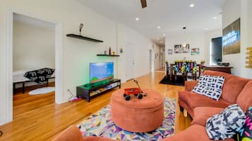 Smart TV, video games