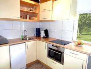 Køleskab, mikrobølgeovn, ovn, opvaskemaskine