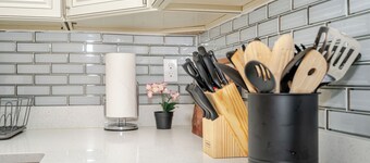 41-SPRING GETAWAY EARLY BIRD 10%! Convenient Townhouse with 3 bedrooms