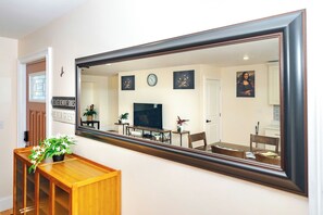 Interior - Spacious Greater Boston Townhouse Near I-93 • Parking • Pet-Friendly | 37 (Quincy)