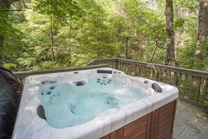 Bain à remous extérieur