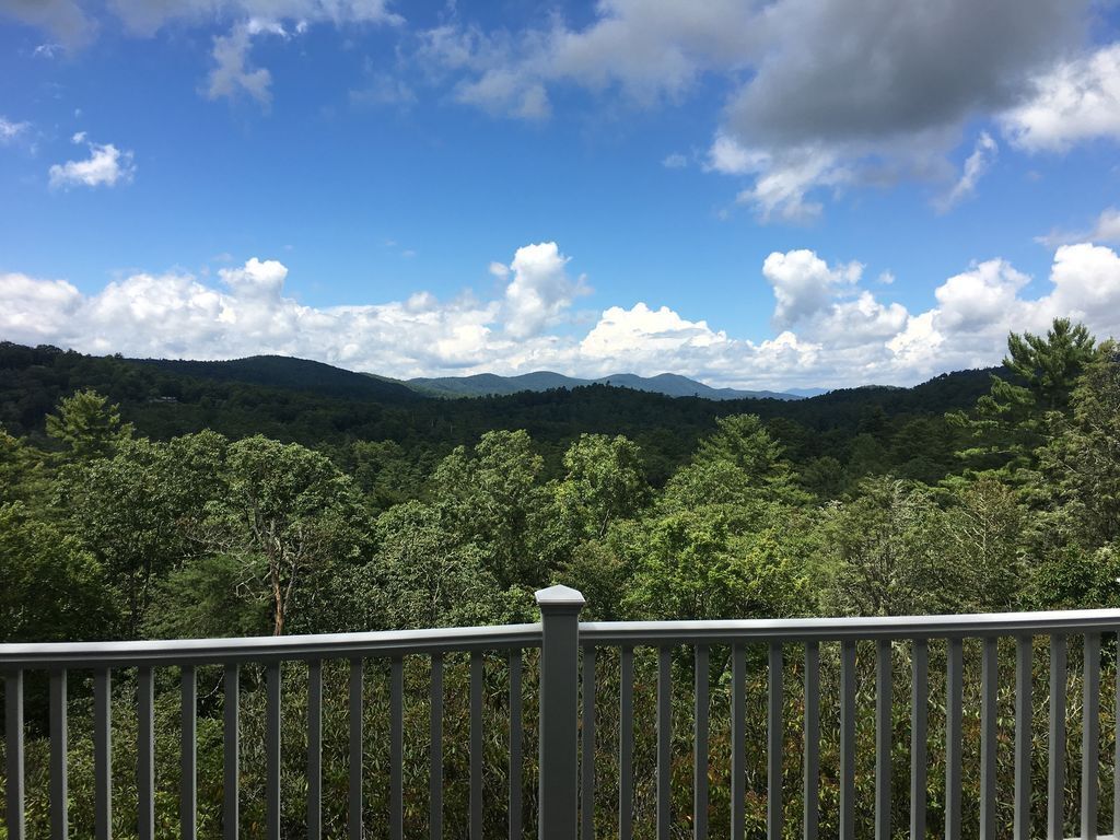 The Britton House - Close to town Mountain View