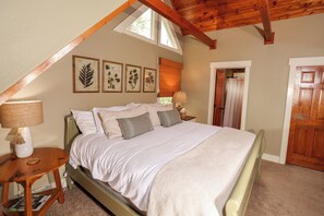 3 Schlafzimmer, Schreibtisch, Bügeleisen/Bügelbrett, kostenloses WLAN