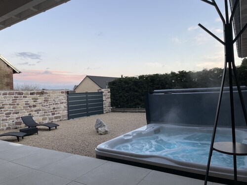 SUNSET DELUXE ROOM - DOUBLE - OUTDOOR JACUZZI