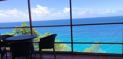 Top Seaview Apartment with pool