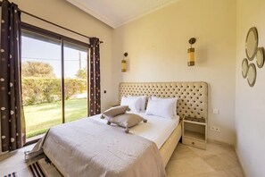 4 Schlafzimmer, Bügeleisen/Bügelbrett, Reisekinderbett, kostenloses WLAN