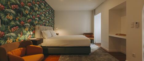 Studio Suite Superior | Bộ đồ giường kháng dị ứng, két bảo mật tại phòng