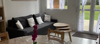 2** gite for 4 people in a 5ha private park, 400m from Jullouville beach