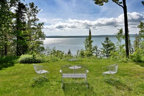Property grounds - Beachfront and  Lakehouse With All of the Comforts! (Herbster)