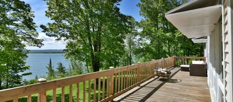 Beachfront and  Lakehouse With All of the Comforts!