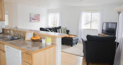 Full Apartment on Peaceful Alaskan Homestead