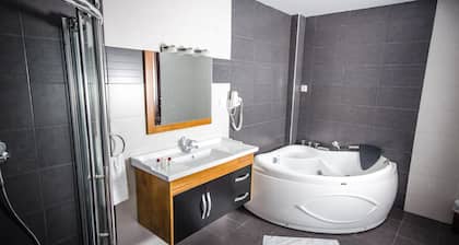 Hotel Elbey Constantine
