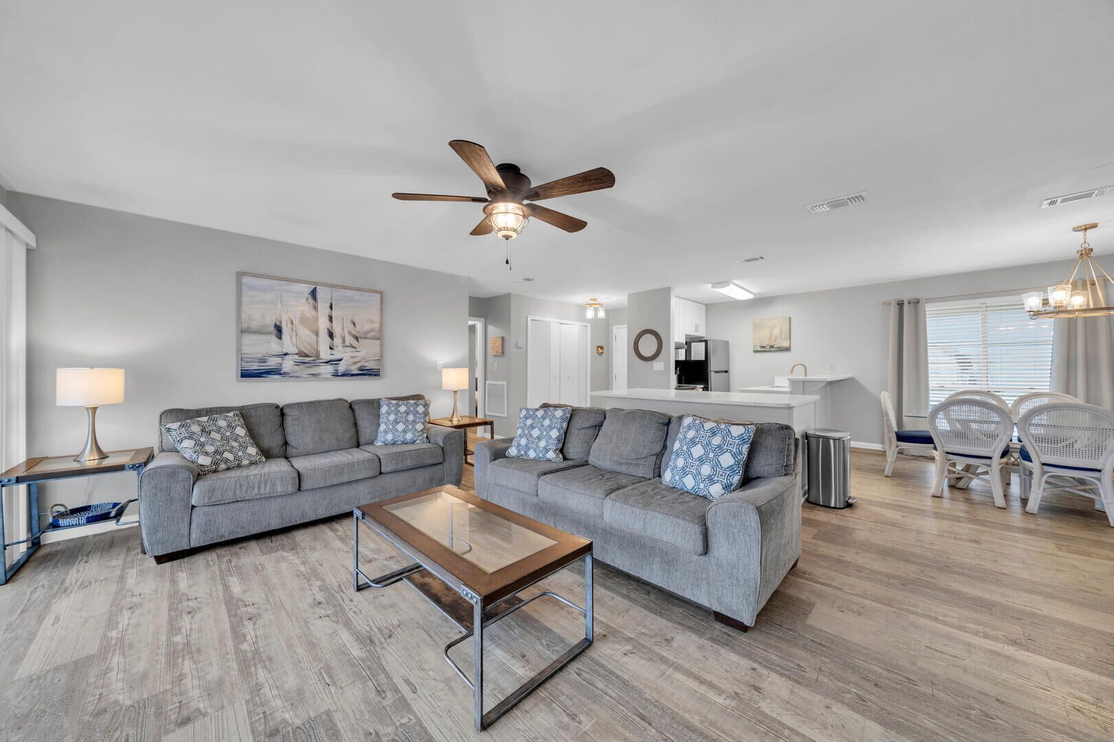 Beach Service! Pet Friendly! Sandpiper Cove 3200!