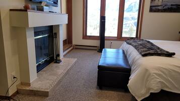 2 habitaciones, escritorio, wifi gratis y ropa de cama