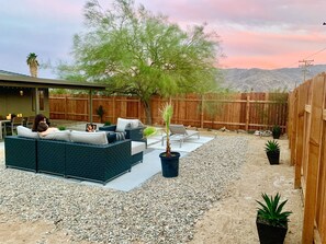 Terrace/patio - NEW! Joshua Tree Dream - A Modern Desert Spa Retreat (Twentynine Palms)