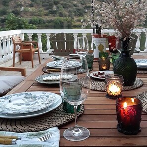 Outdoor dining - Casa dos Vinhais Douro Valley (Breakfast inc.) (Seixo de Ansiaes)