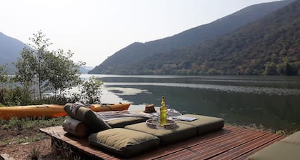 Casa dos Vinhais Douro Valley (Breakfast inc.)