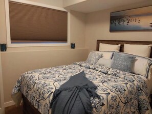 1 bedroom - 3 Bedroom Condo (Bamburgh)