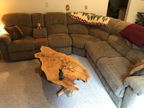 Smart TV, DVD player, books