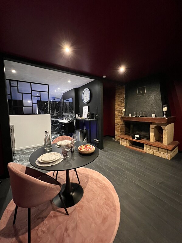 تناول الطعام