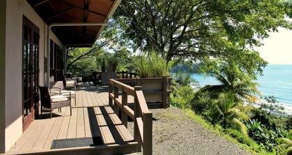 Brand New, Wide Ocean Views & Pool - Villas Azul #2b