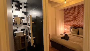 2 sovrum, skrivbord, strykjÀrn/strykbrÀda och gratis wi-fi