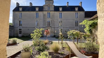 Chambre Double Deluxe, vue jardin (RDC) | Extérieur
