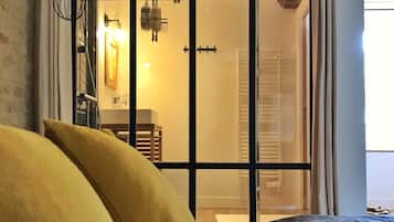 Superior Double Room, Garden View