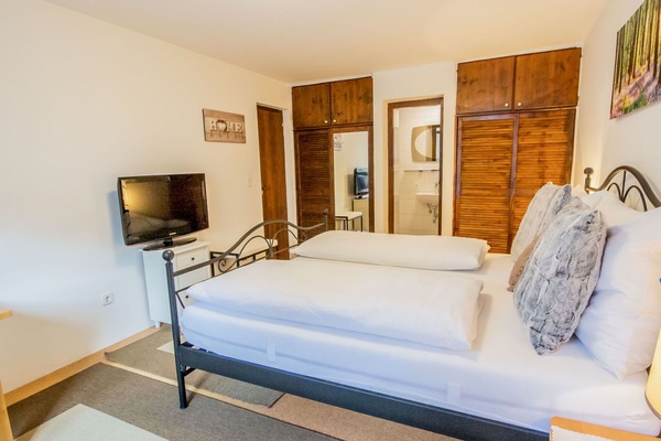 Meubles, Propriété, Cadre, Bâtiment, Confort, Bleu Azur, Cadre De Lit, Bois, Design Intérieur, Lampe