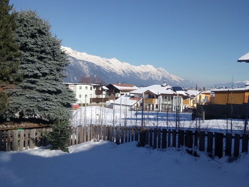 Cosy apartment for 2 guests with WIFI, TV and pets allowed