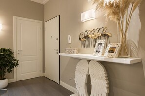 Interior - Michelangelo Hideaway by Mmega (Firenze)