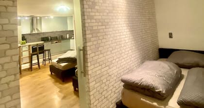 Newly furnished apartment in FĂŒrth city center with W-LAN Netflix, Amazon Prime