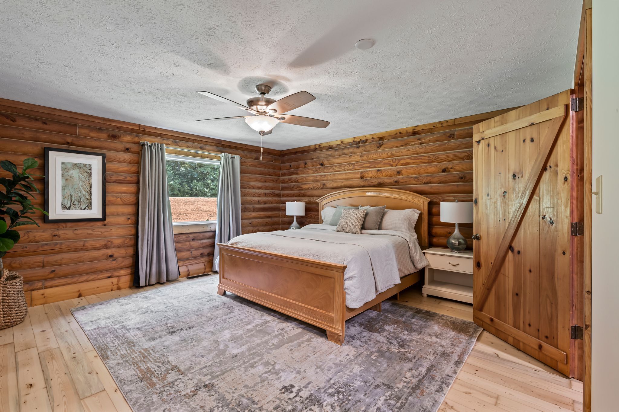 4 多间卧室、熨斗/熨衣板、旅行婴儿床、免费 WiFi