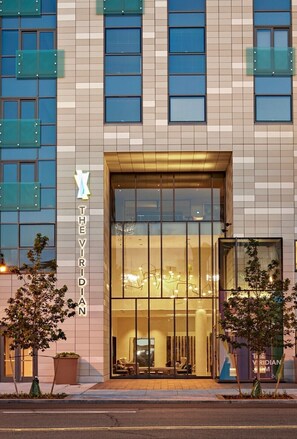 Exterior detail - Large Two Bedroom, One Block From Fenway Park (Boston)
