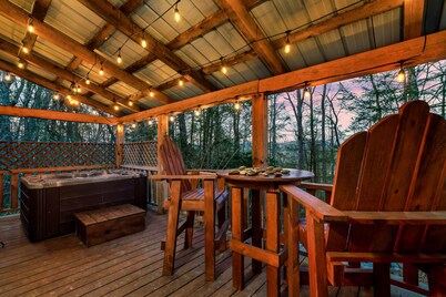 Private Wooded Cabin w/ Hot Tub, Fire Pit & Arcade