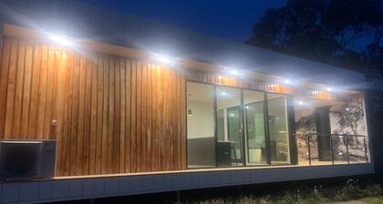 Billabong Luxury Retreat at Softfoot Alpaca Farm in Victor Harbor