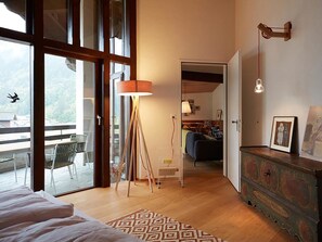3 habitaciones, escritorio y wifi 