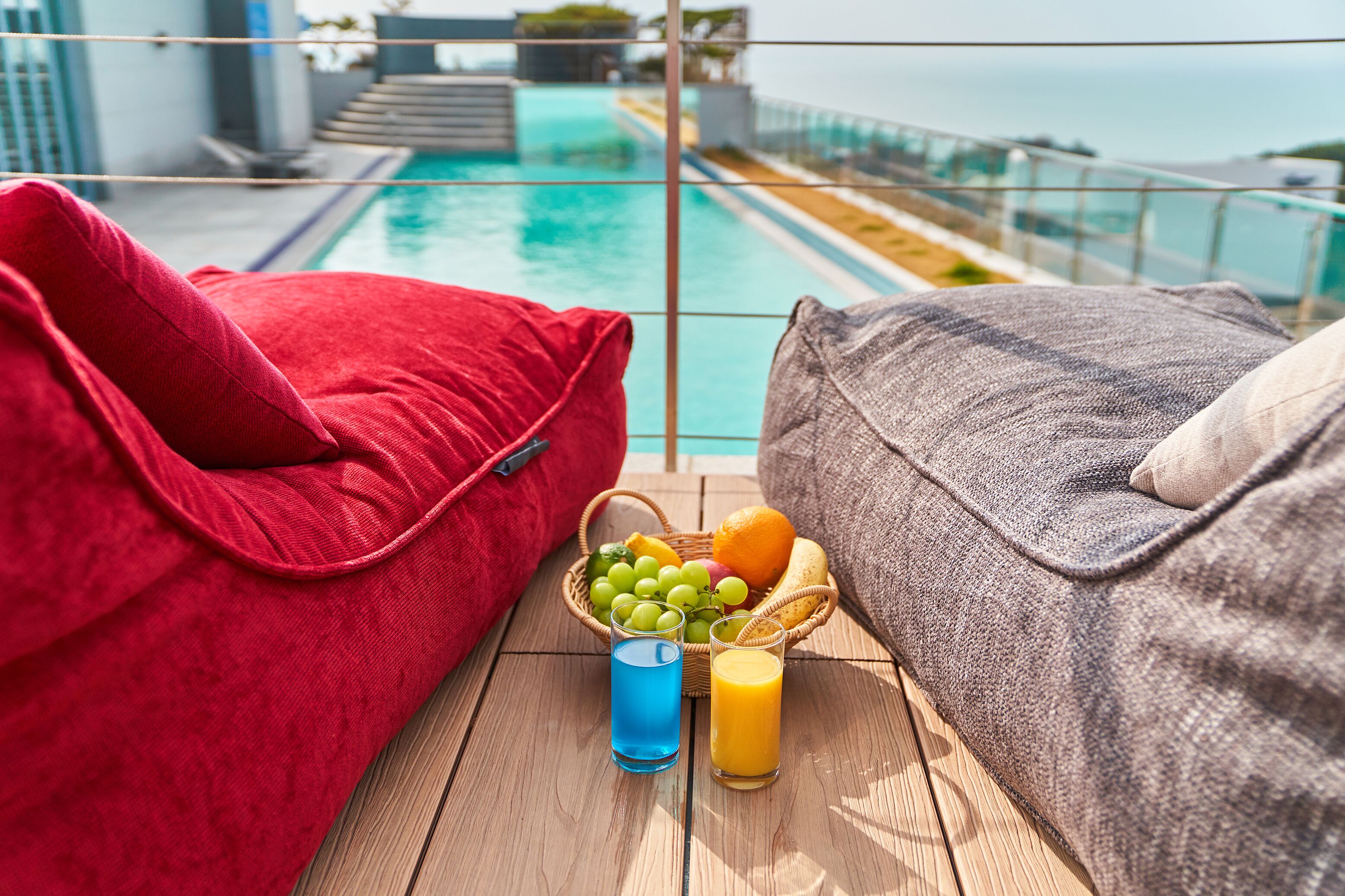 Outdoor pool, open 3:00 PM to 9:00 PM, sun loungers