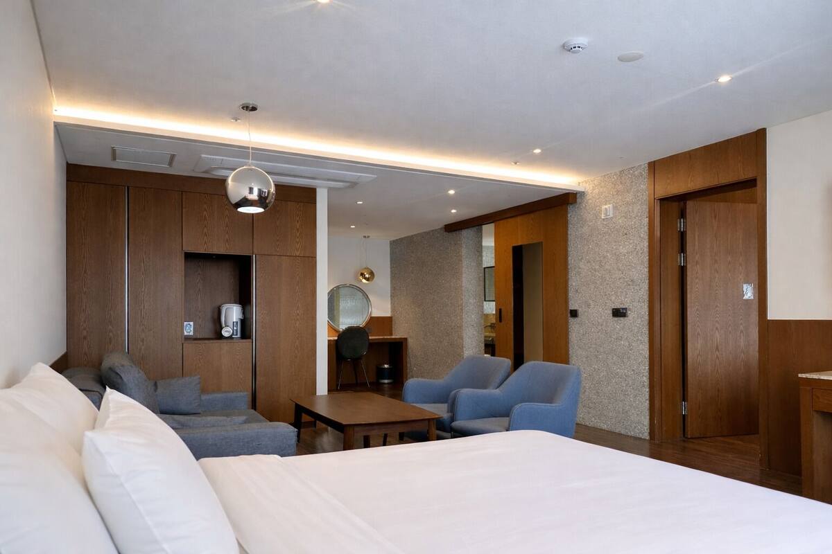 JN PARK Suite | WiFi (free), bed sheets