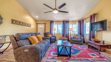 Smart TV, fireplace, video games