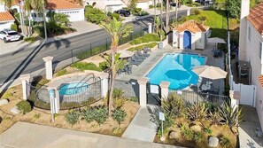 Outdoor pool, a heated pool - Lovely Home Rental - Shadowridge / Carlsbad / Vista - Calif -  MONTHLY 4/1-8/31 (Vista)
