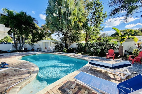 pool & fenced backyard