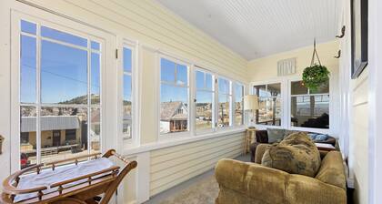 Uptown Butte Relaxing Retreat.