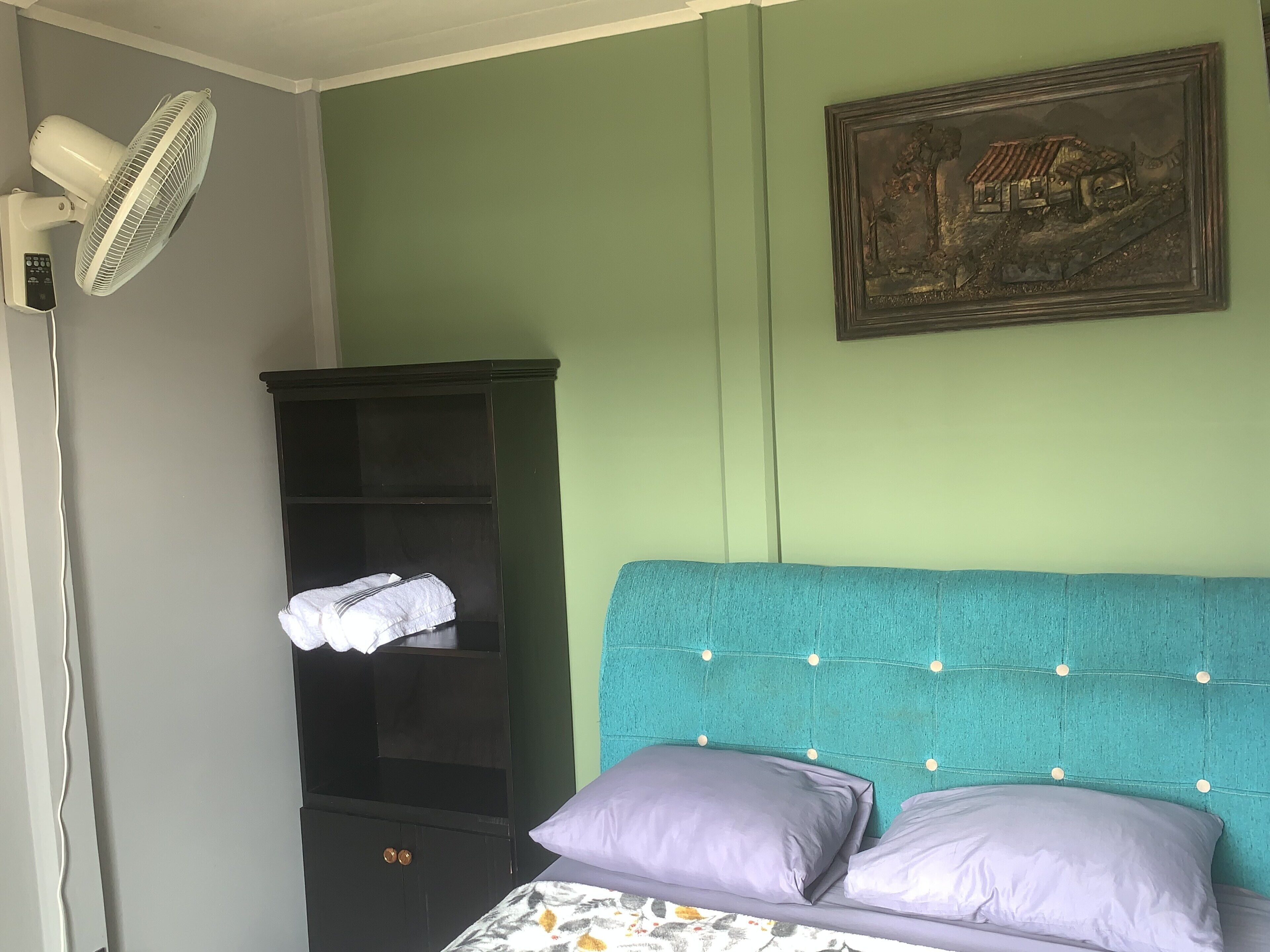 2 makuuhuonetta, Wi-Fi, vuodevaatteet